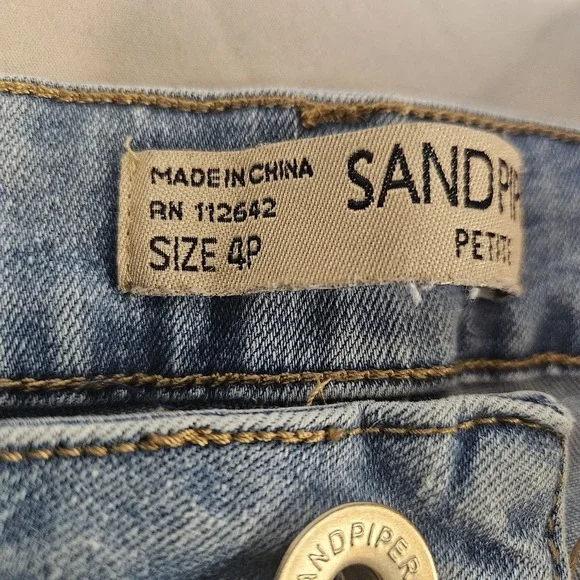 Sandpiper Petite Embroidered Floral Stretch Jeans Womens Sz 4 Spring - Picture 7 of 11